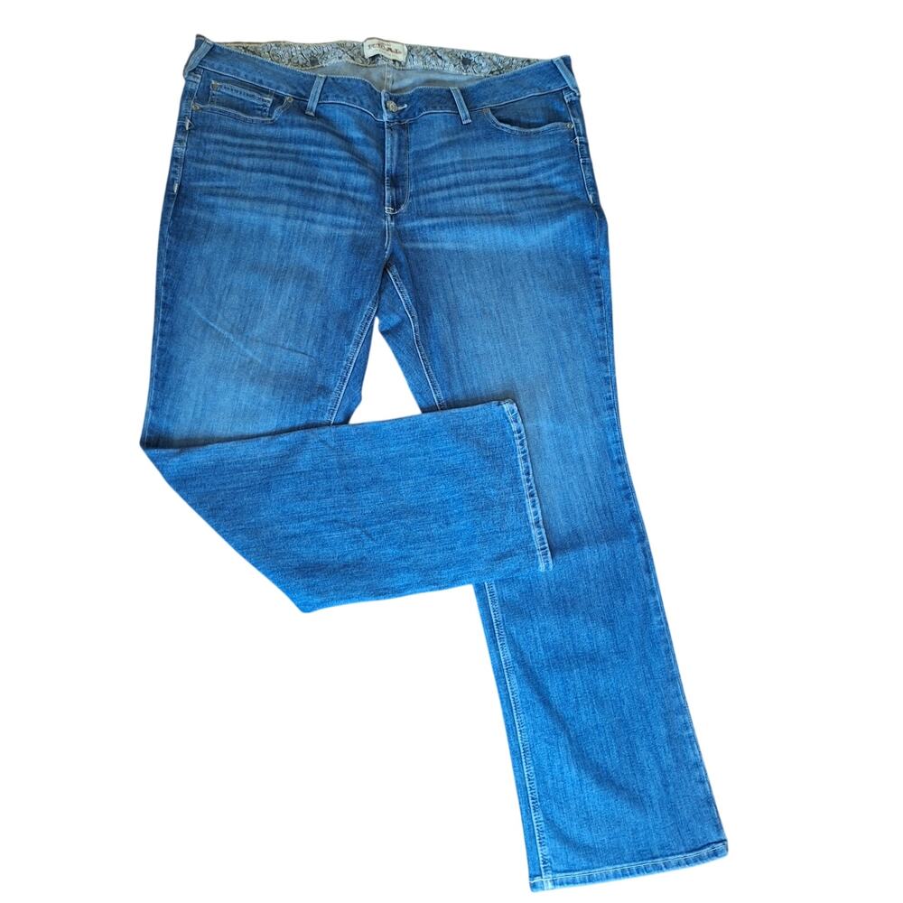 NWT Ariat REAL Patricia Mid Rise Bootcut Jeans Womens 26WL 26 Long Western Blue
